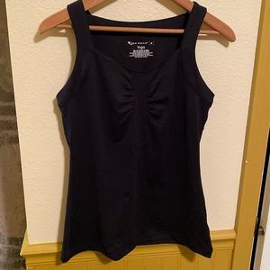 Black ladies yoga tank top